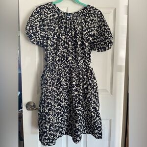 Old Navy Black and White Floral Dress